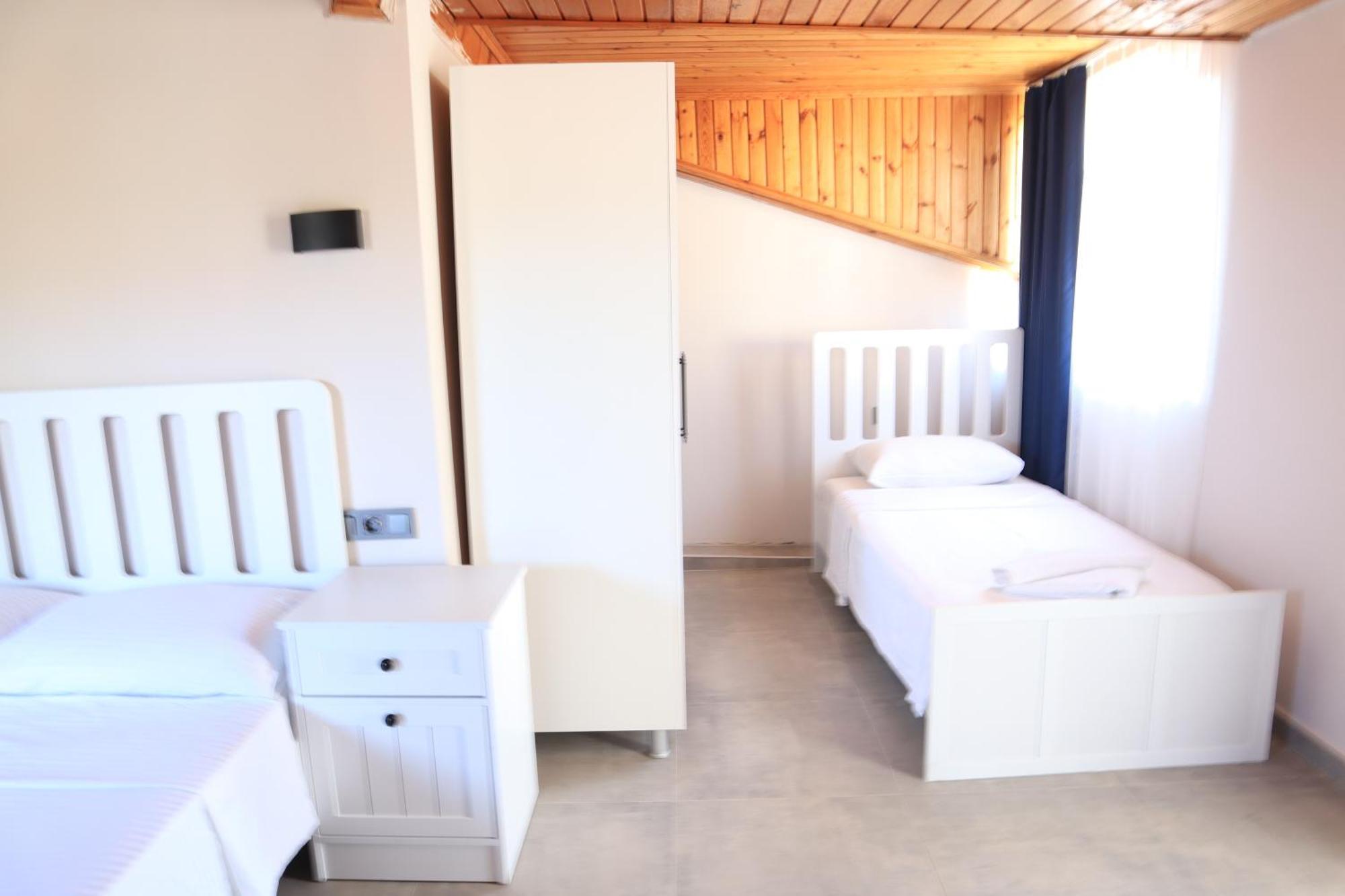 La Sorella Butik Hotel Далян Екстериор снимка