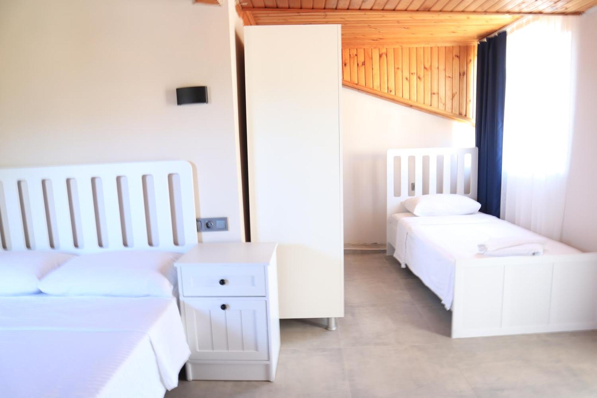 La Sorella Butik Hotel Далян Екстериор снимка