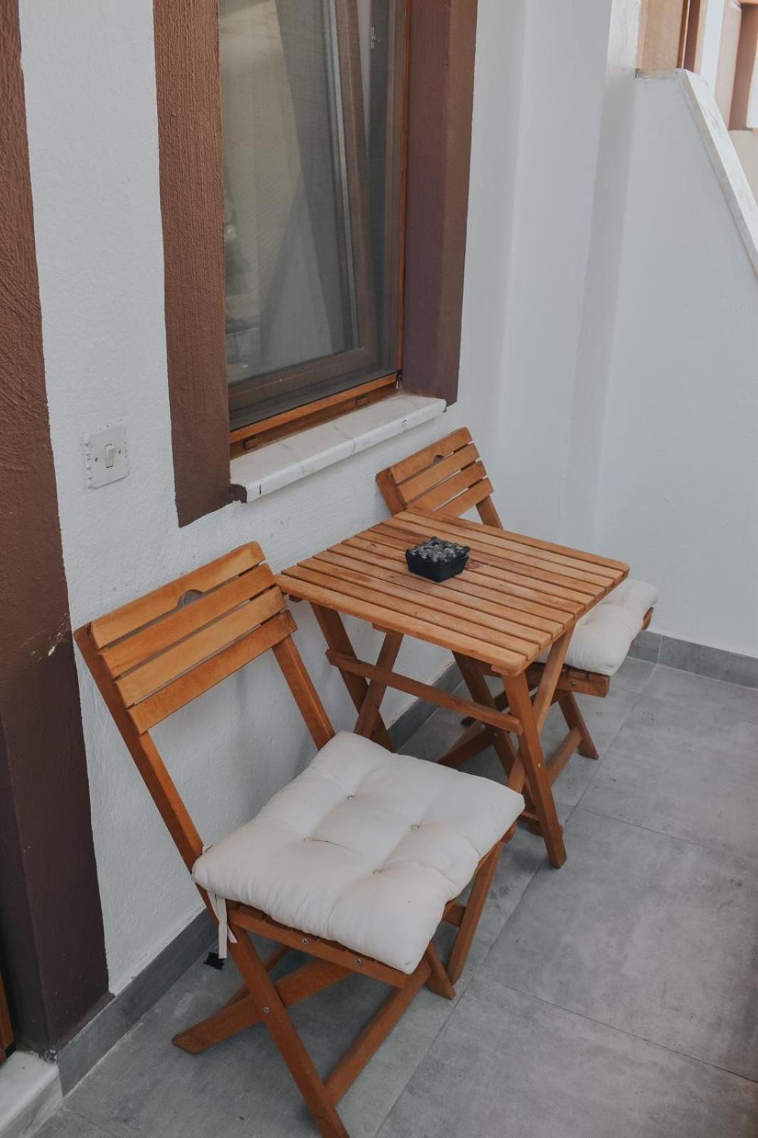 La Sorella Butik Hotel Далян Екстериор снимка